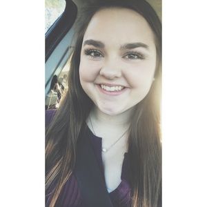 Meet your Posher, Loriann